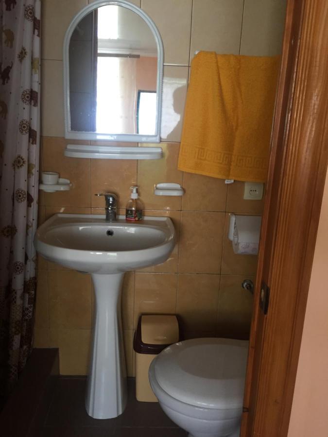 Гостевой Дом Колибри Hotel กากรา ภายนอก รูปภาพ